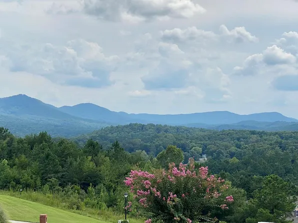 239 Hillside Dr, Rocky Face, GA 30740