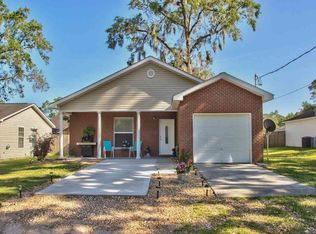31 Nelson Rd, Crawfordville, FL 32327
