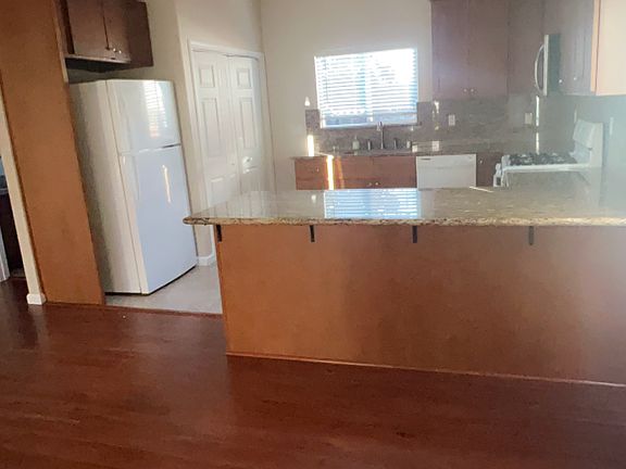 3rd image of 420 Arnold Dr #A