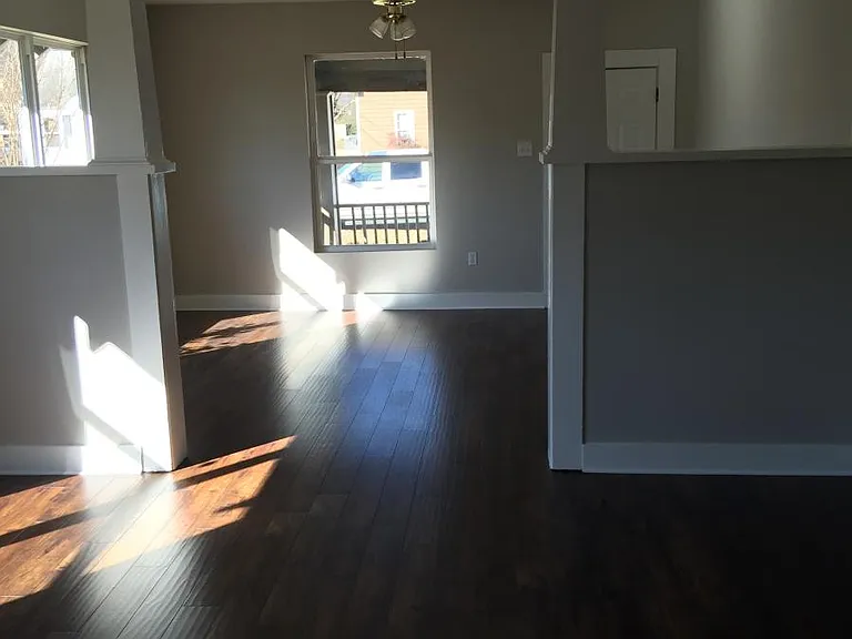 322 Oliver St — Photo 10
