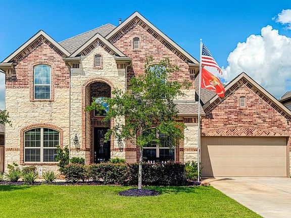 Stone and brick elevation