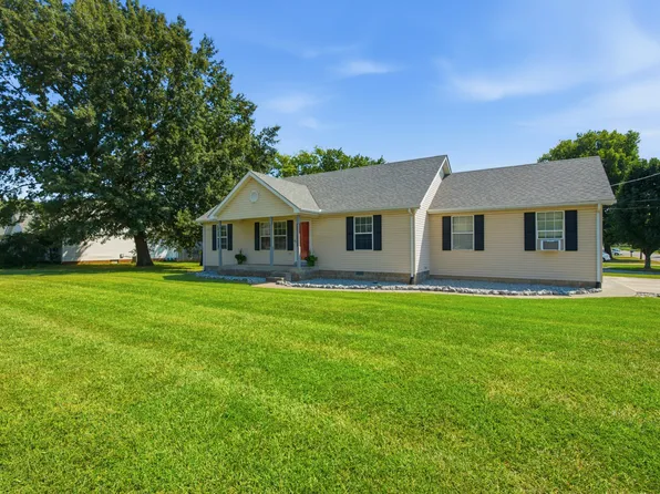 2095 Bolden Dr, Murfreesboro, TN 37127