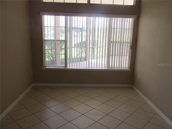 3rd image of 1667 Swallowtail Ln