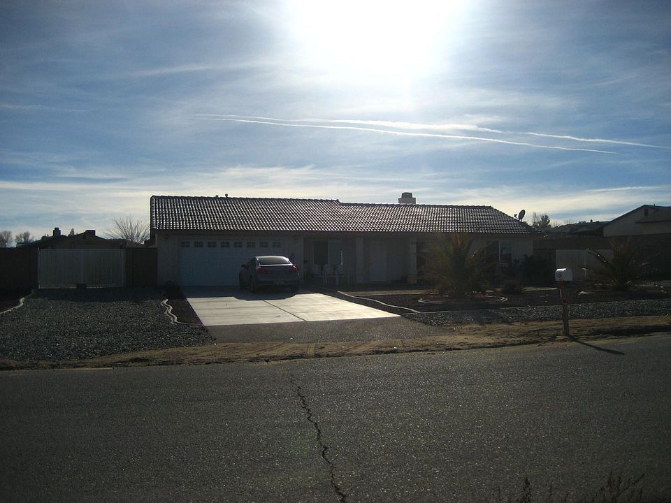 2nd image of 16766 Filkins St