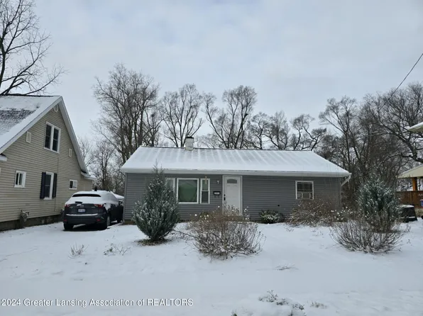 2053 Paris Ave NE, Grand Rapids, MI 49505