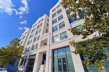 Rented by Living New York