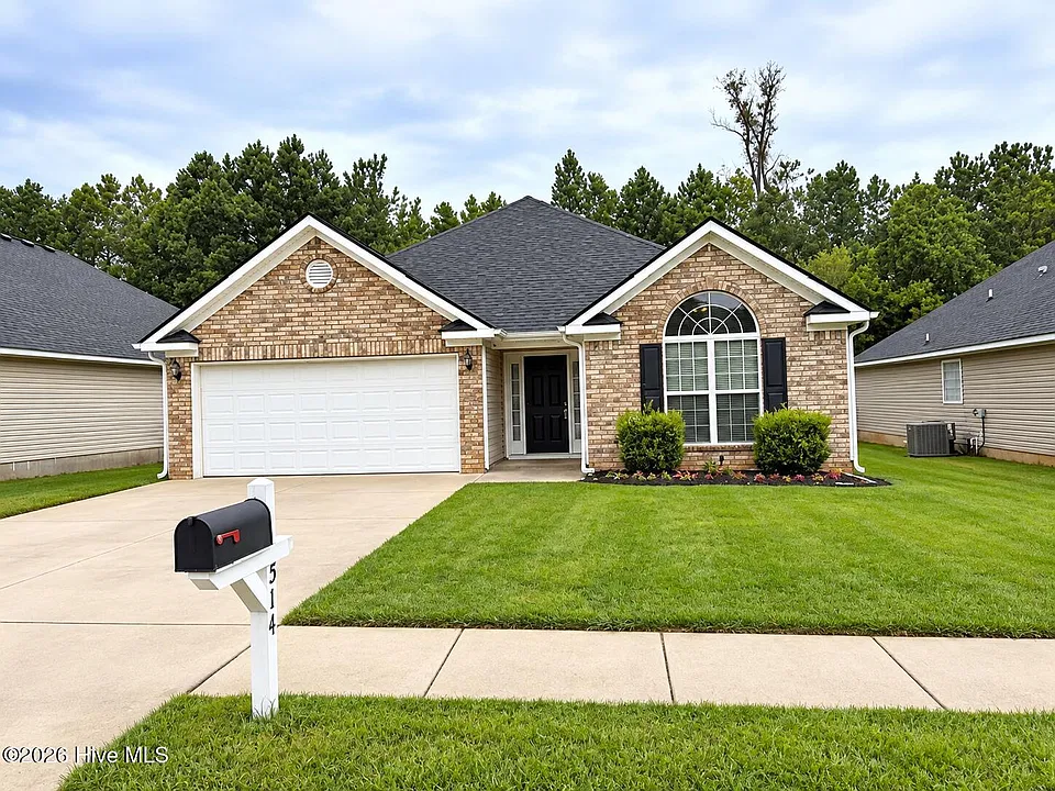 514 Lory Ln