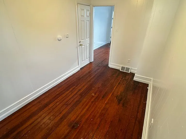 315 Miller Ln — Photo 3