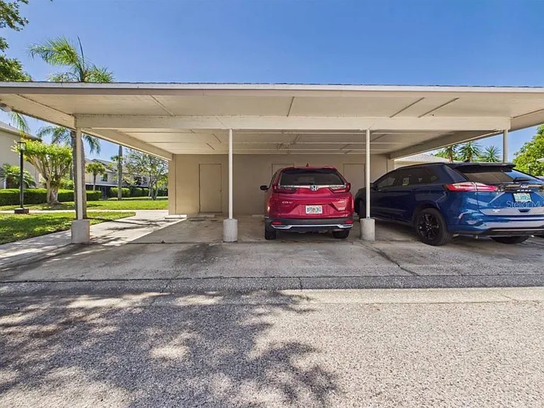 Pelican Ct — Photo 17
