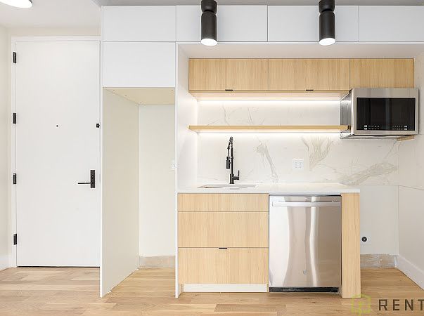 1st image of 65 4th Ave #7I