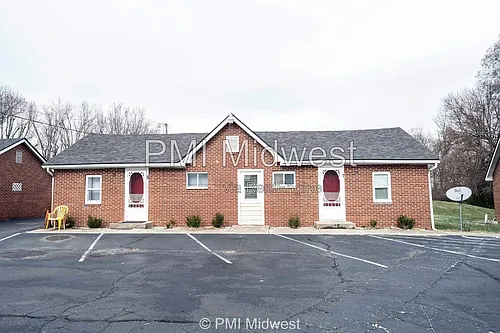 2142 W US Highway 40 #7 Photo 1