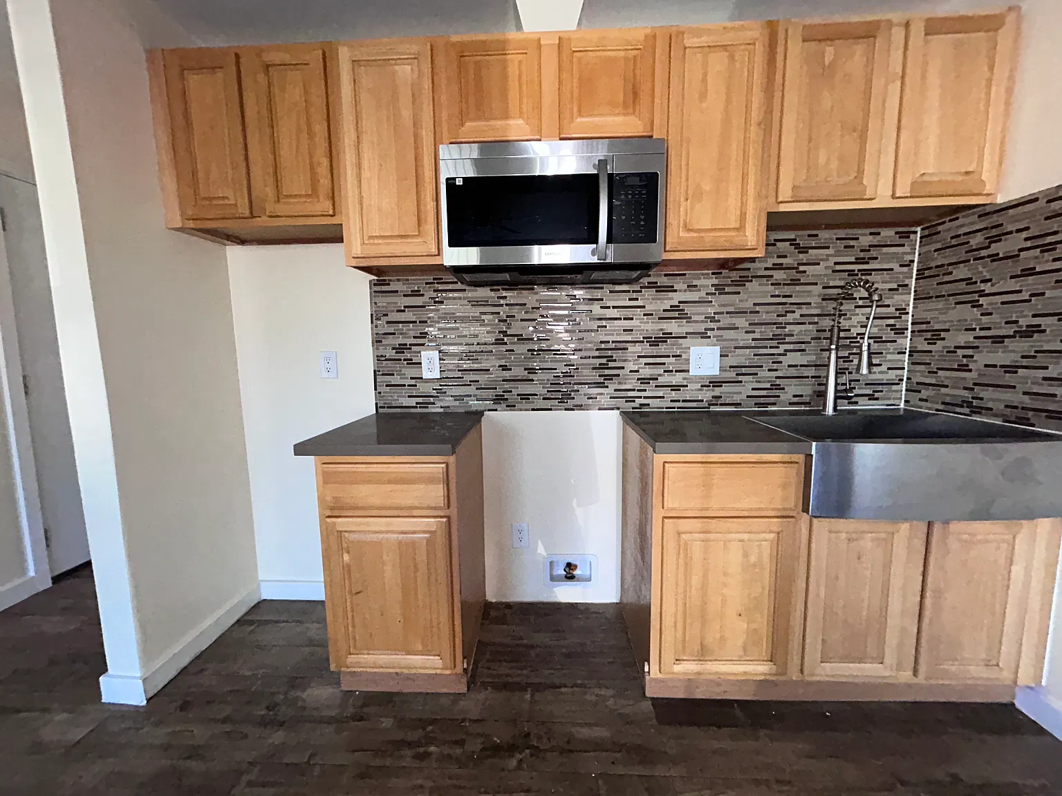 1 bed, $2,000 — Photo 4