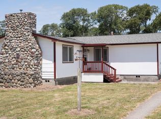 113 Memory Ln, Carlotta, CA 95528