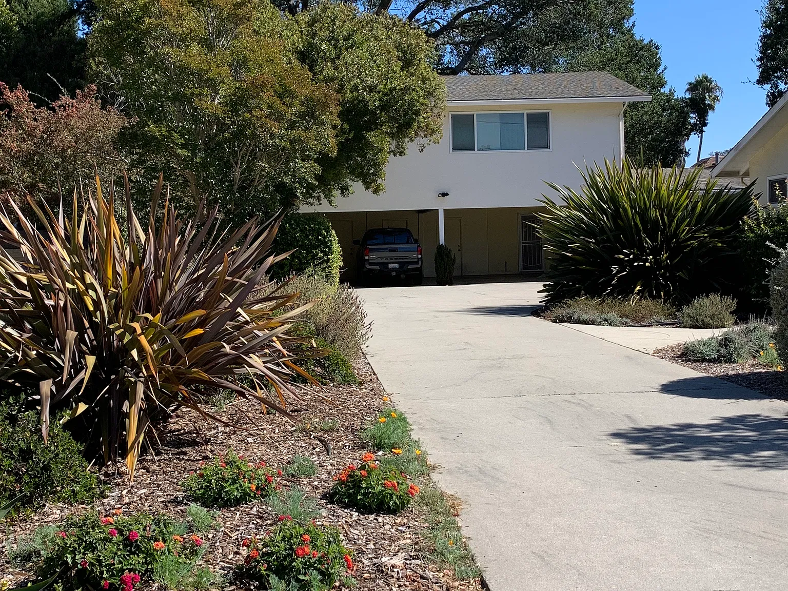 1 bed, 700 sqft, $2,600 — Photo 2