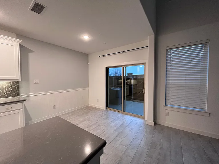 2789 Majesty Dr — Photo 4