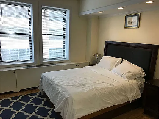 Sold by Lin Pan Realty Group LLC | media 6