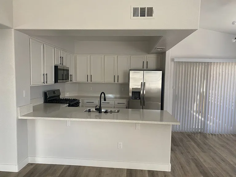 9901 Trailwood Dr #2123 — Photo 3