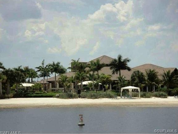 4th image of 9443 Quarry Dr