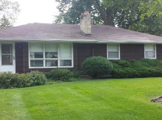 6930 Quail Ave N, Brooklyn Center, MN 55429