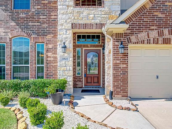 5th image of 4825 Loures Ln