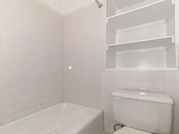 5th image of 21 W 87th St APT 2A