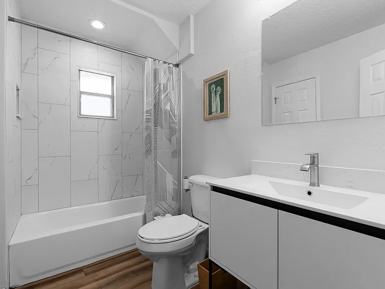 206 Nob Hill Cir #104 — Photo 7