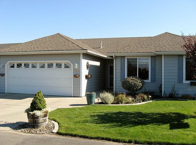 1st image of 242 NE Flowers Ln