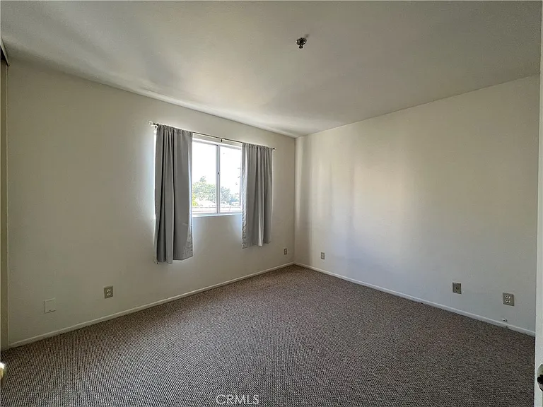 1211 Huntington Dr #H — Photo 9