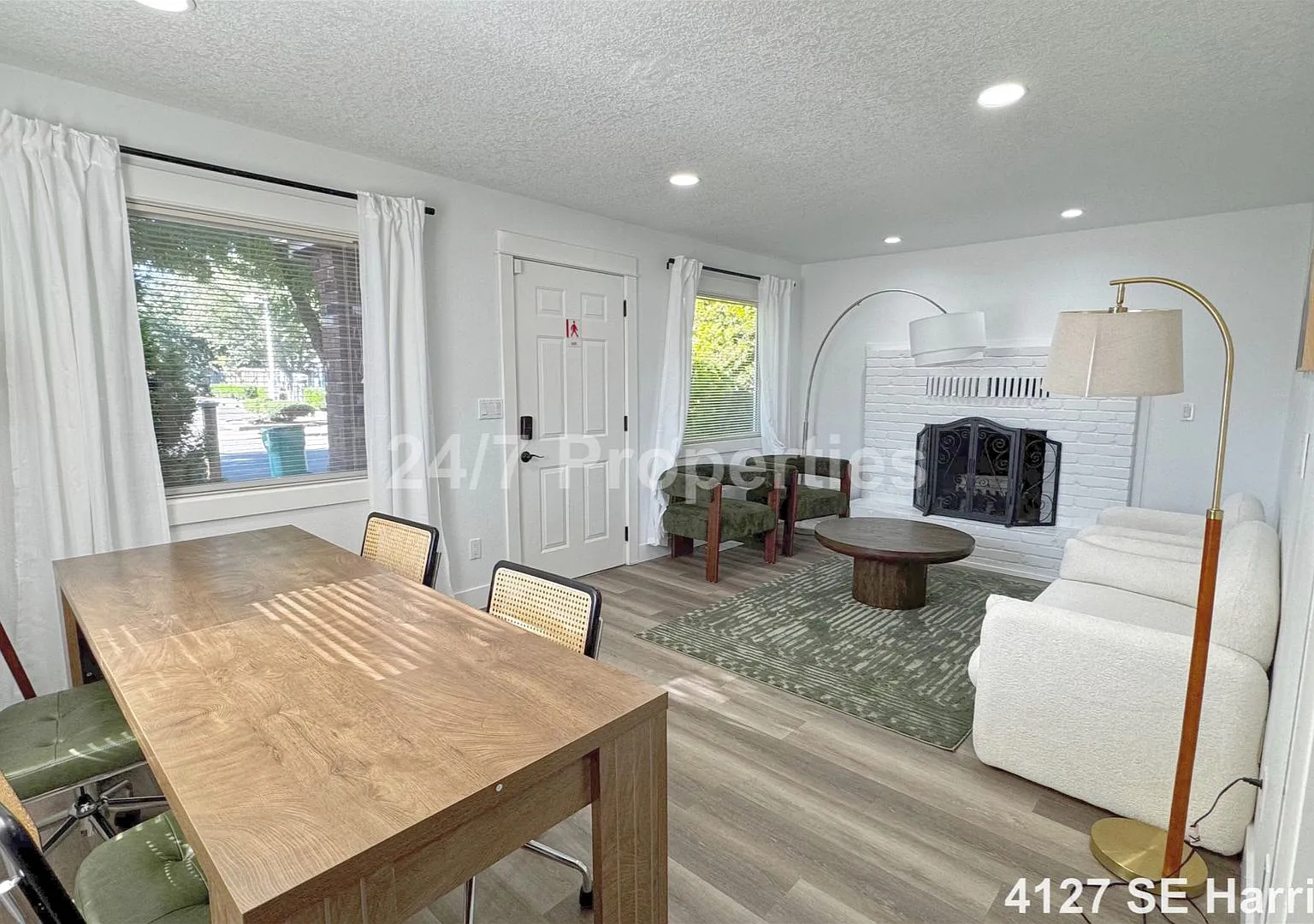 Remodeled 2 BD | 1.5 BA Home w/ Large Yard - Milwaukie — Photo 4