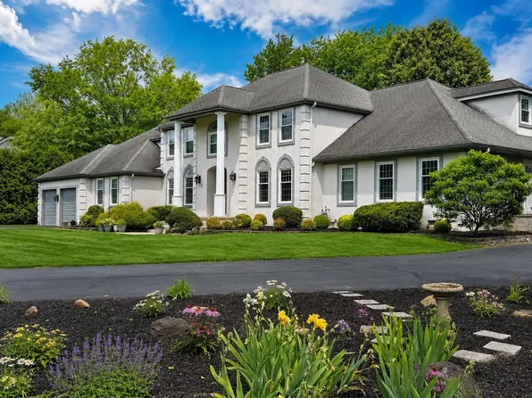 2 Talon Ct, Sewell, NJ 08080