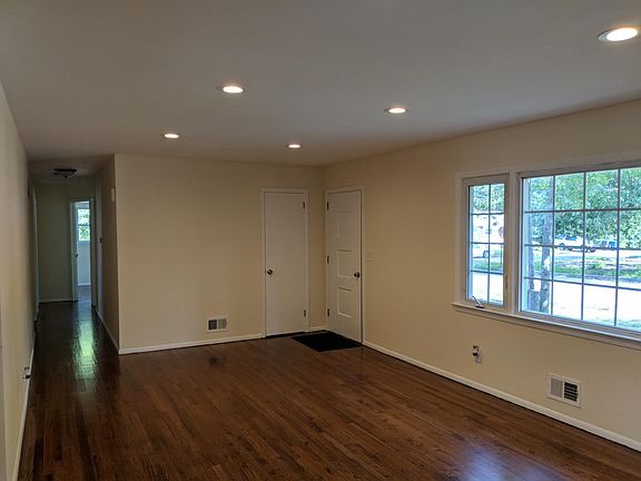 2nd image of 255 Westwood Pl