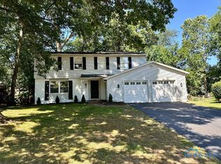 6934 Ramblehurst Rd, Sylvania, OH 43560