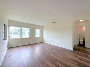 1920 Biarritz Dr APT 3, Miami Beach, FL 33141