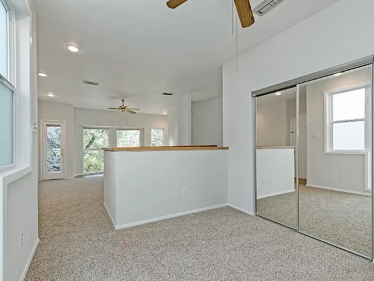 204 Marshall St #4 — Photo 7