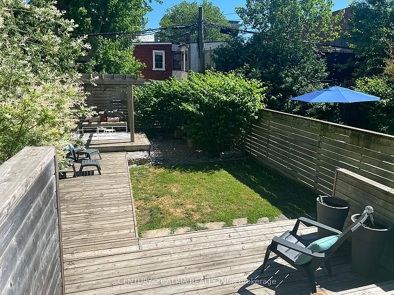 109 Simpson Ave — Photo 16