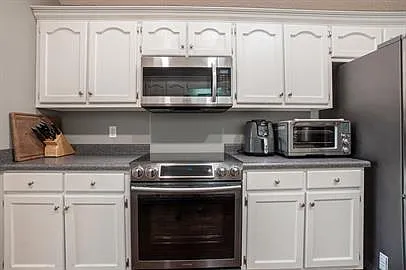 20 Doctors Ct — Photo 16