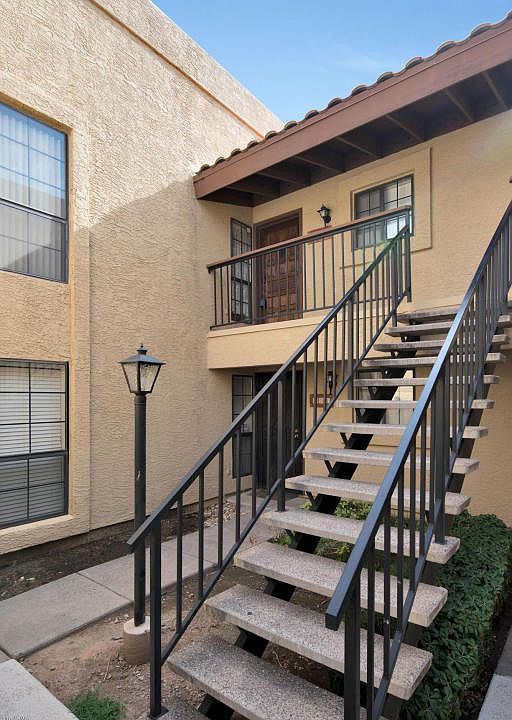 1st image of 8302 N 21st Dr #204