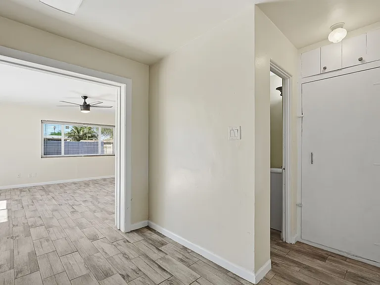 209 E McMurray Blvd — Photo 11