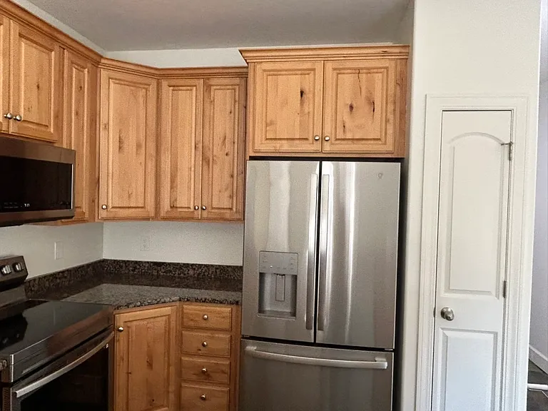 607 E Wyngate Pointe Ln — Photo 10