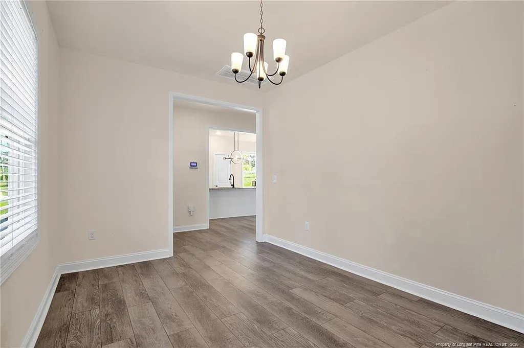 3 bed, 2.5 bath, 1843 sqft, $1,850 — Photo 4