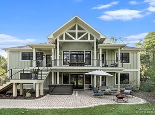 5412 River Ridge Ln, Ann Arbor, MI 48103