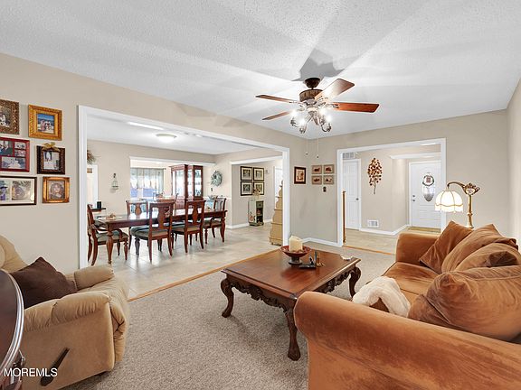 3rd image of 5 Jetty Court