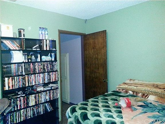 2nd image of 9805 Palmetto Ave