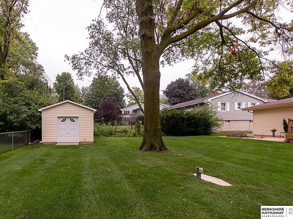 4th image of 3102 S 102nd St