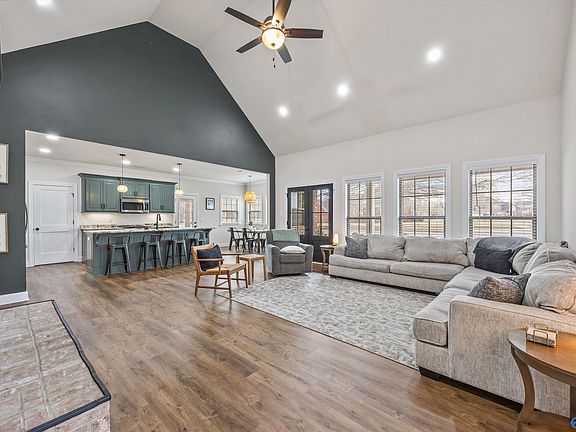 5th image of 1920 Brayden Dr