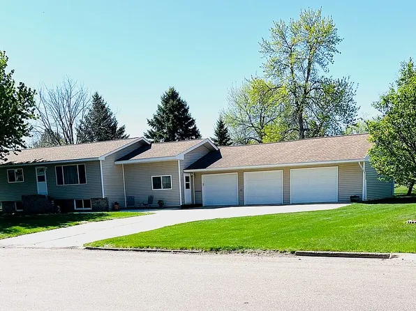 707 W 13th Ave, Webster, SD 57274