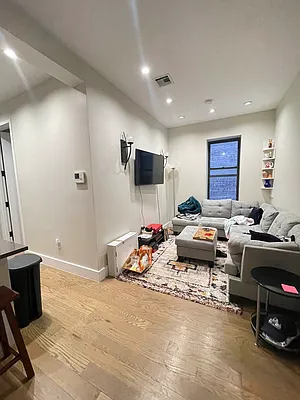 Rented by Cityside Rentals Corp | media 2