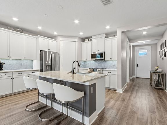 4th image of 85031 Williston Ct