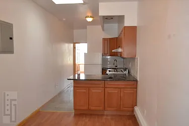 Rented by Loom Group