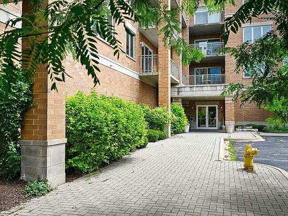 5th image of 1 S Lincoln Ave APT 202